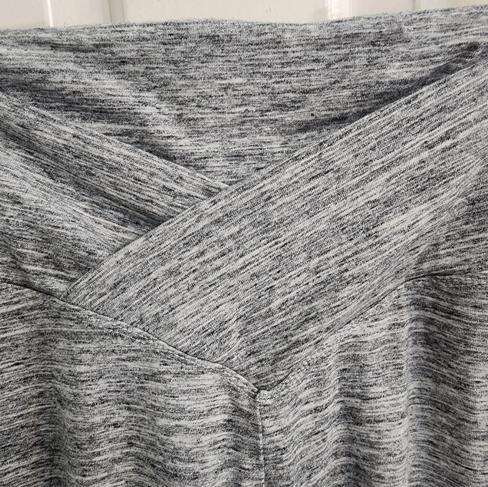 PINK Victoria's Secret Heathered Gray Leggings High Waisted Crossover Front XL